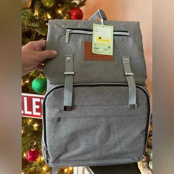 NWT..Gray Diaper Bag Backpack for Men and Women - Picture 7 of 9